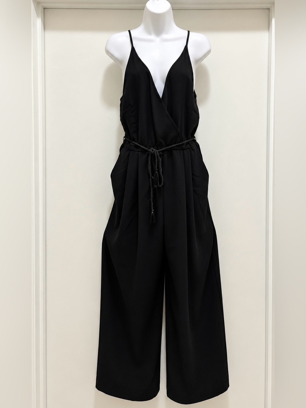 H&M Conscious Black Wide Leg Jumpsuit NWT Size 10
